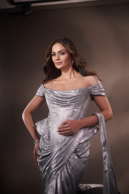 Sculpted Silver Saree