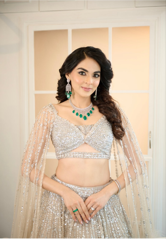 Pari by Frontier