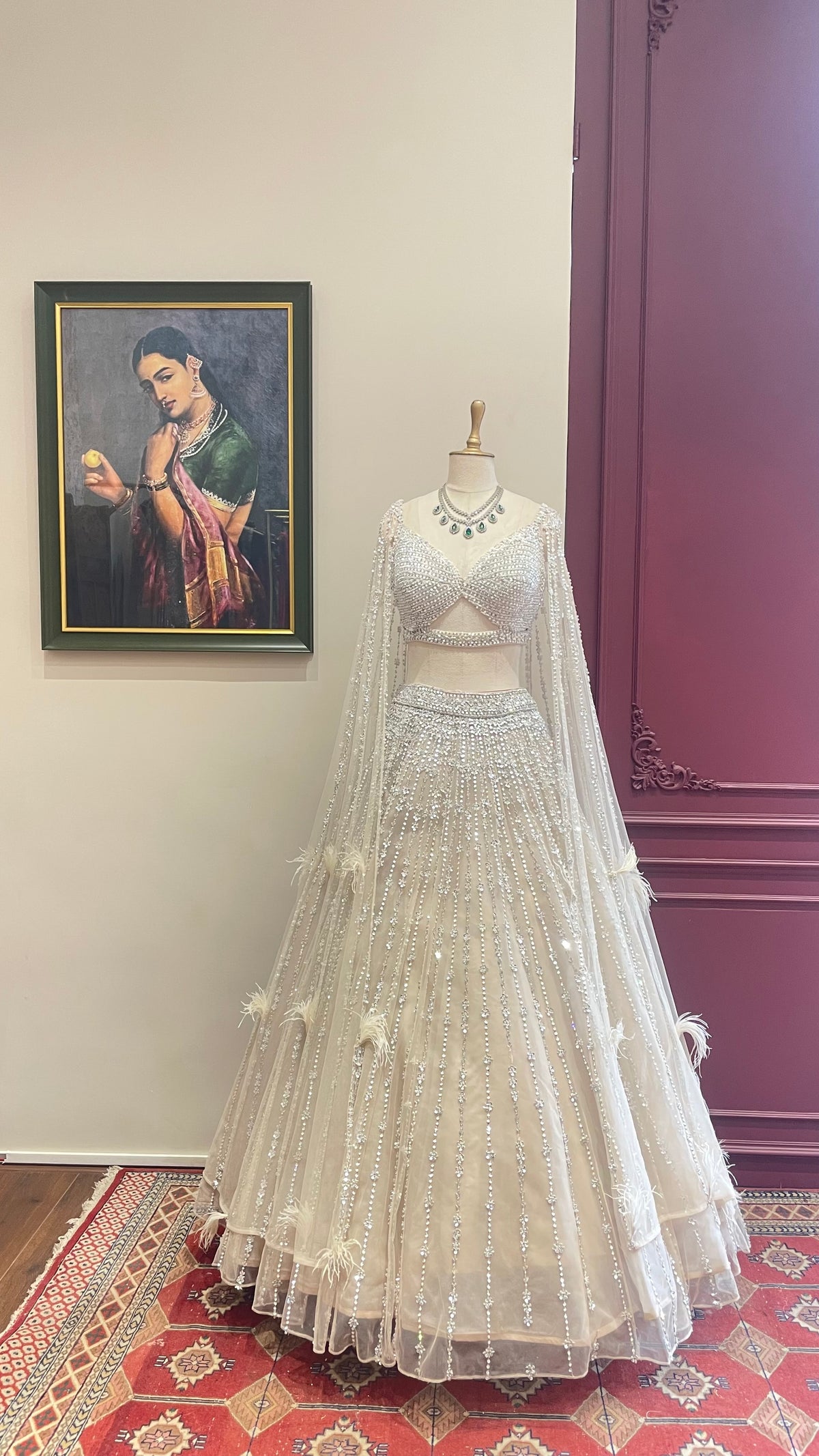 Pari by Frontier