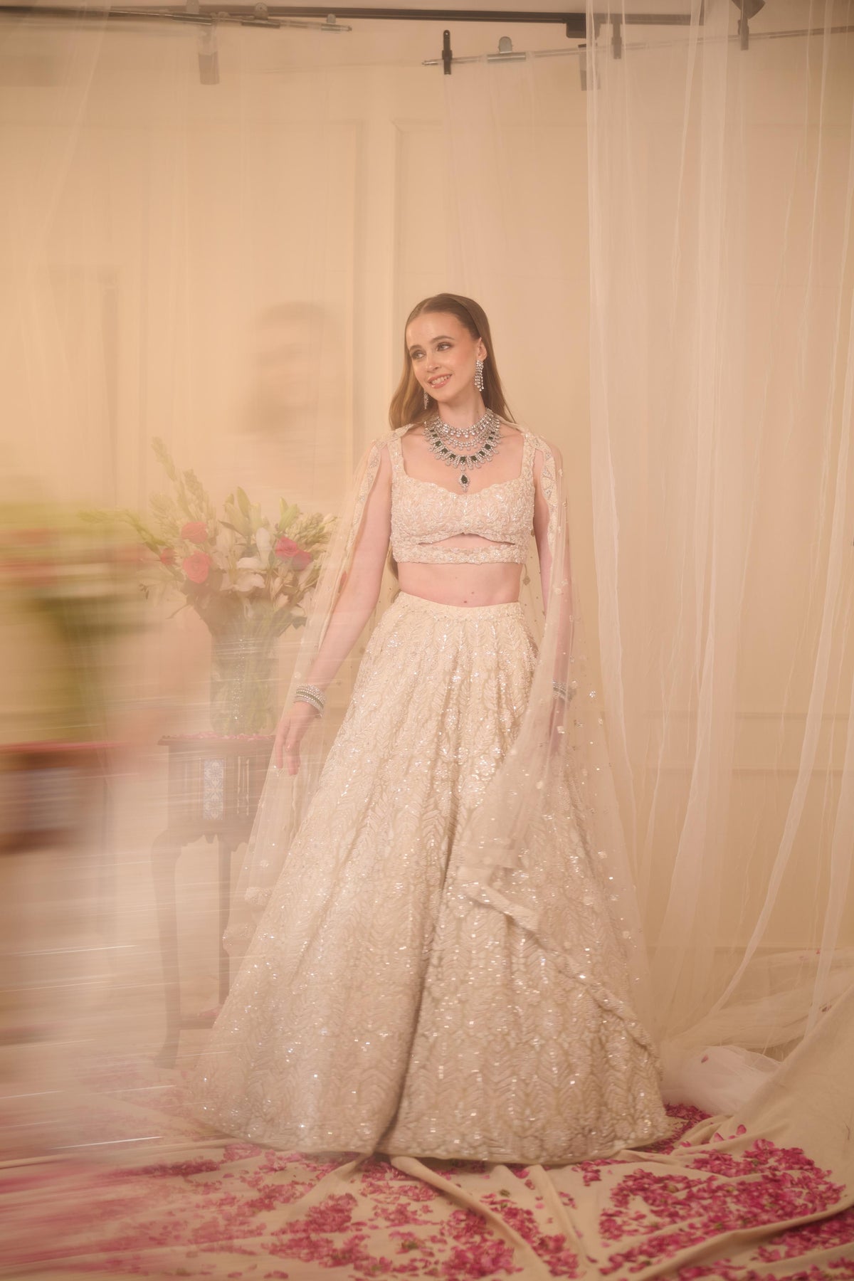 Glam Aaina