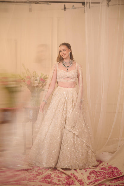 Glam Aaina
